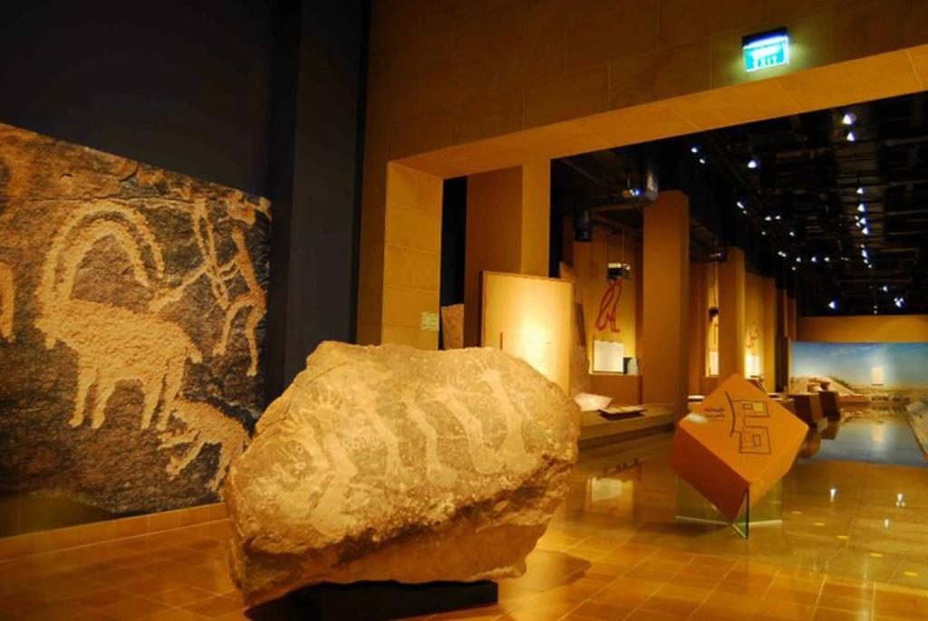 متحف الآثار بالرياض 