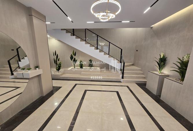 254825 - Property Image 2