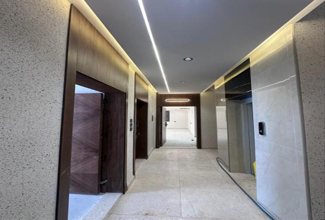 258410 - Property Image 2