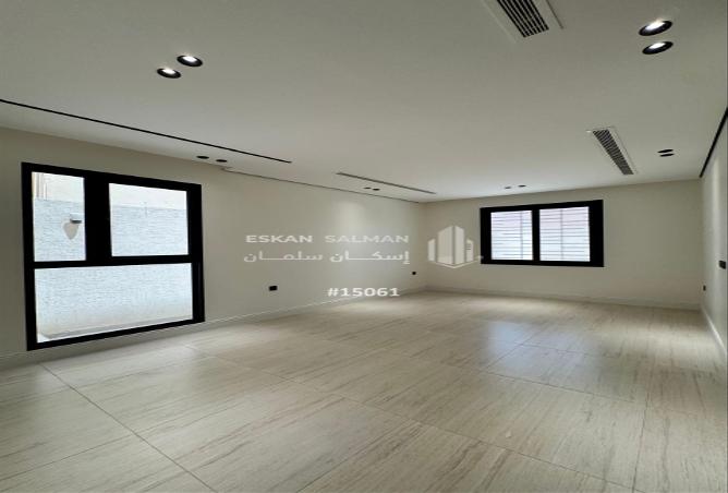 254141 - Property Image 2