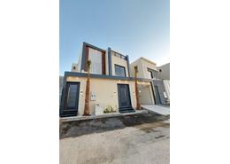 فيلا - 4 غرف نوم - 5 حمامات for للبيع in حي الرمال - شرق الرياض - الرياض