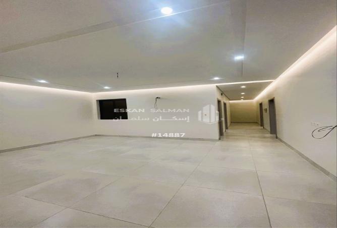 253893 - Property Image 2