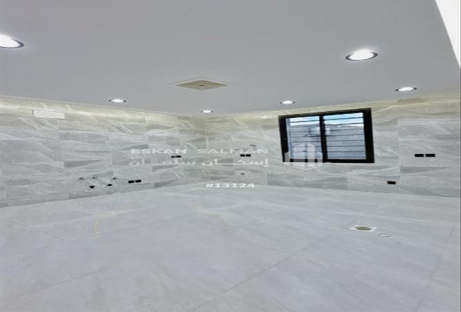 250771 - Property Image 2