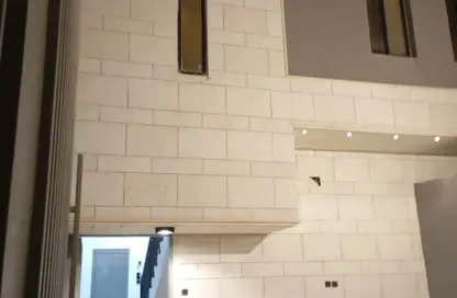 Full Floor - 4 Bedrooms - 2 Bathrooms for sale in Ar Rimal - Riyadh - Ar Riyadh