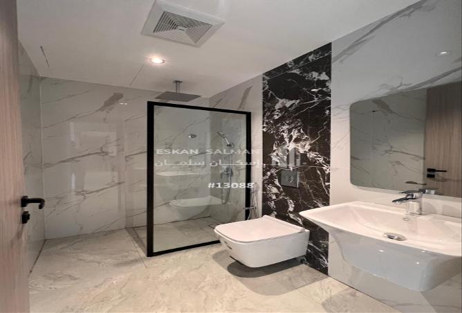 252069 - Property Image 3