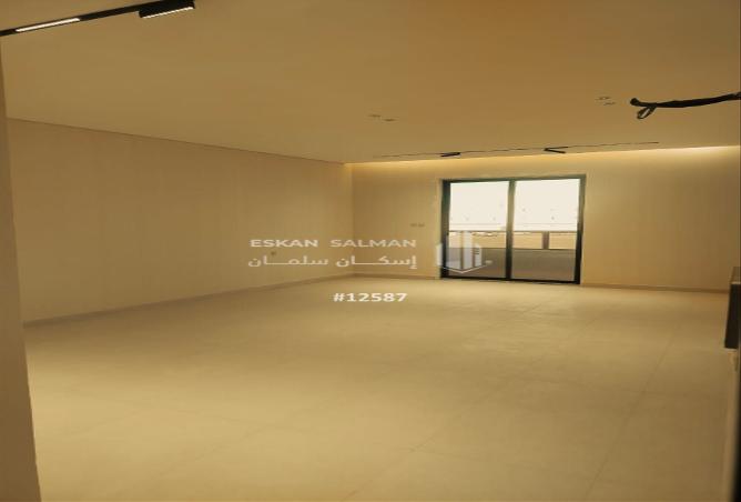 252107 - Property Image 3