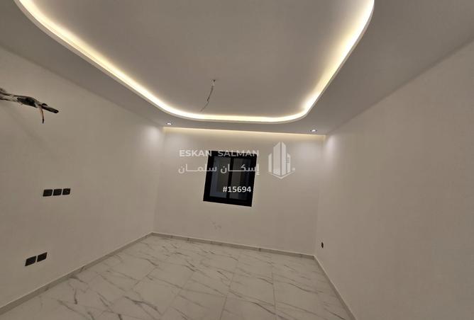 255255 - Property Image 2