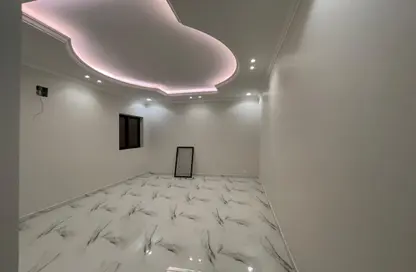Villa - 6 Bedrooms - 3 Bathrooms for sale in Ar Rabwah - Riyadh - Ar Riyadh