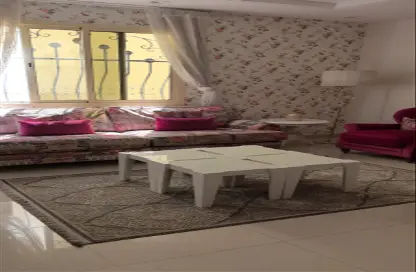 فيلا - 6 غرف نوم - 2 حمامات للايجار في النرجس - الرياض - الرياض