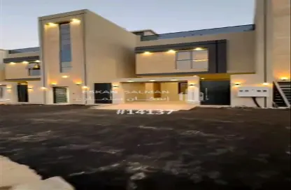 Full Floor - 7 Bedrooms - 4 Bathrooms for sale in Al Maealaa - Ahad Rifaydah - Asir