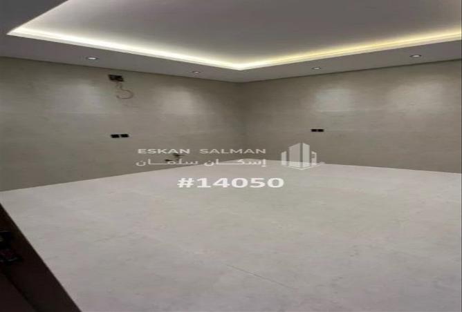 252586 - Property Main Image