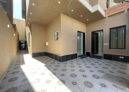 فيلا - 5 غرف نوم - 5 حمامات for للبيع in حي الرمال - شرق الرياض - الرياض