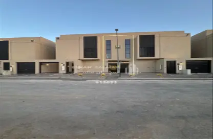 طابق كامل - 5 غرف نوم - 3 حمامات للبيع في الرمال - الرياض - الرياض