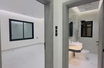 Apartment - 5 Bedrooms - 3 Bathrooms for sale in As Salamah - Jeddah - Makkah Al Mukarramah