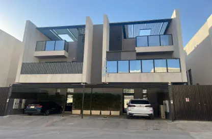 فيلا - 3 غرف نوم - 3 حمامات للبيع في الندى - الرياض - الرياض