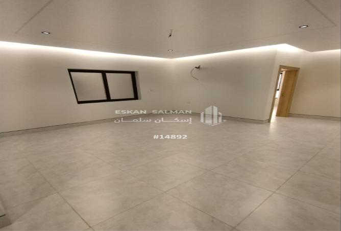 253896 - Property Image 2
