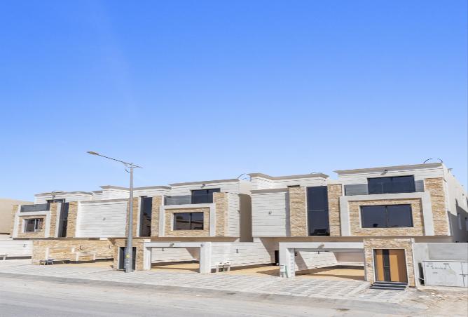 257052 - Property Main Image