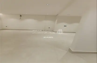 Apartment - 4 Bedrooms - 3 Bathrooms for sale in Dhahrat Laban - Riyadh - Ar Riyadh