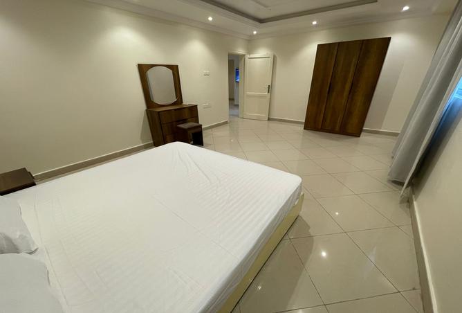 258587 - Property Image 2