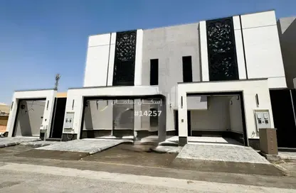 Apartment - 4 Bedrooms - 4 Bathrooms for sale in Al Janadriyah - Riyadh - Ar Riyadh