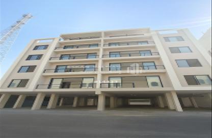 Apartment - 5 Bedrooms - 4 Bathrooms for sale in Prince Muhammad bin Saud - Ad Dammam - Eastern