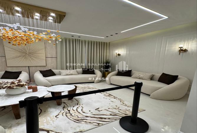 252103 - Property Image 3