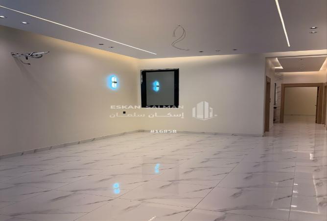 257243 - Property Image 3