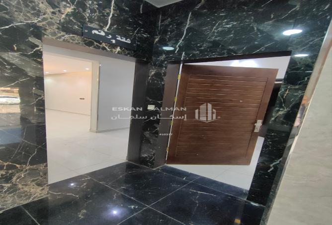 245480 - Property Image 3