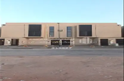 طابق كامل - 6 غرف نوم - 3 حمامات للبيع في الرمال - الرياض - الرياض