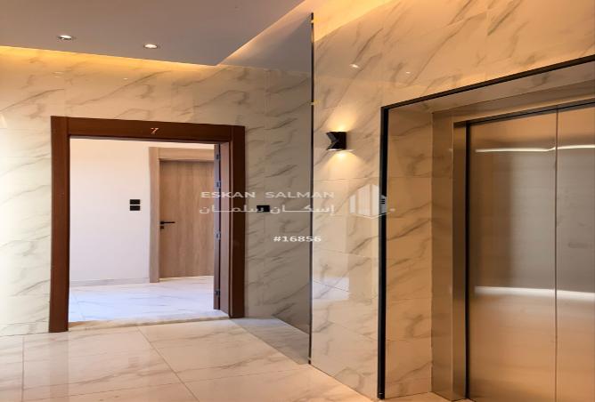 256962 - Property Image 2