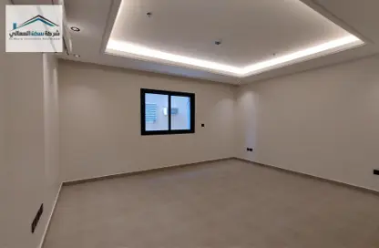 Apartment - 3 Bedrooms - 3 Bathrooms for sale in Qurtubah - East Riyadh - Ar Riyadh
