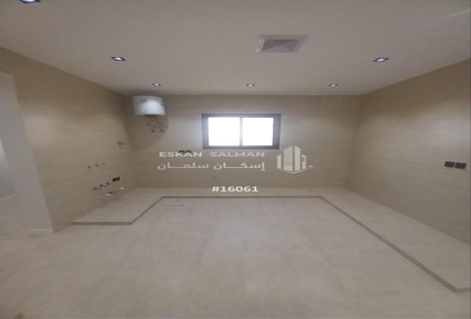 255845 - Property Image 3