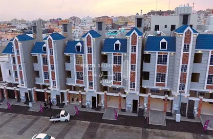 Full Floor - 6 Bedrooms - 4 Bathrooms for sale in Al Maarid - Khamis Mushayt - Asir