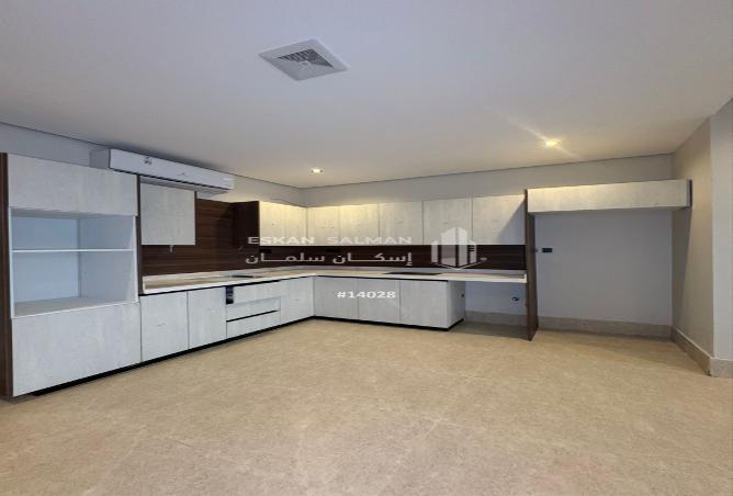 252559 - Property Image 3