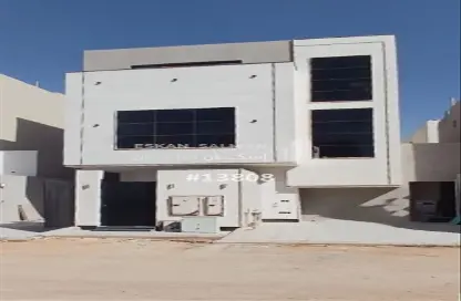 طابق كامل - 4 غرف نوم - 3 حمامات للبيع في الرمال - الرياض - الرياض