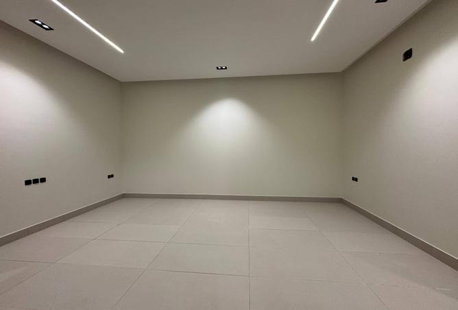 254969 - Property Image 3