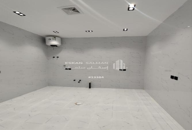 251144 - Property Image 3