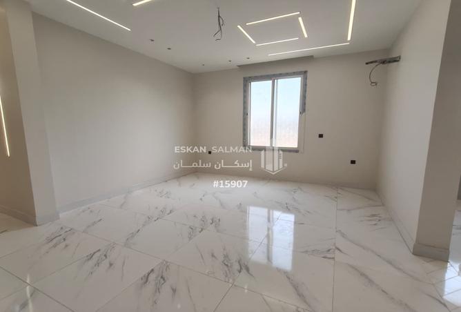 255899 - Property Image 2