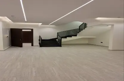 Full Floor - 5 Bedrooms - 4 Bathrooms for sale in Ar Rimal - Riyadh - Ar Riyadh