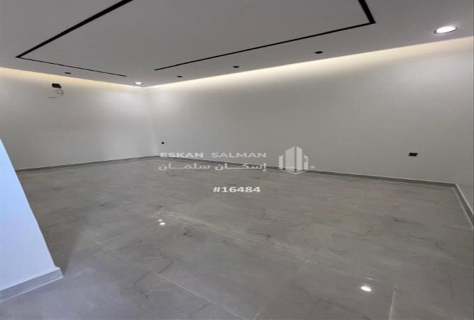 256438 - Property Image 3