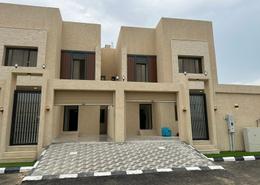 Villa - 5 bedrooms - 6 bathrooms for للبيع in Al Amwaj - Al Khubar - Eastern