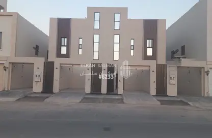 Villa - 7+ Bedrooms - 5 Bathrooms for sale in Badr - Riyadh - Ar Riyadh
