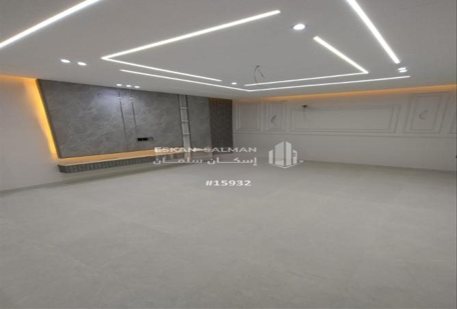 255719 - Property Image 2