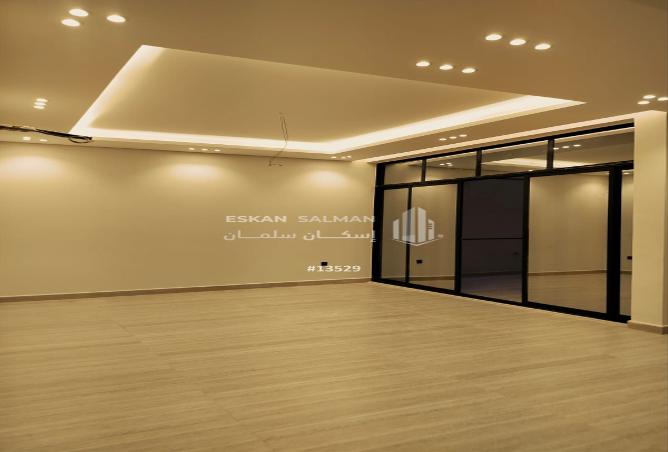 252023 - Property Image 3