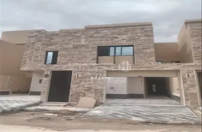 Full Floor - 6 Bedrooms - 3 Bathrooms for sale in Tuwaiq - Riyadh - Ar Riyadh