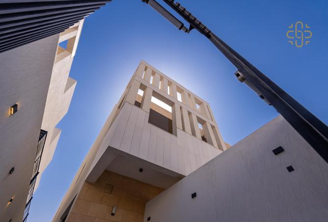 258302 - Property Main Image