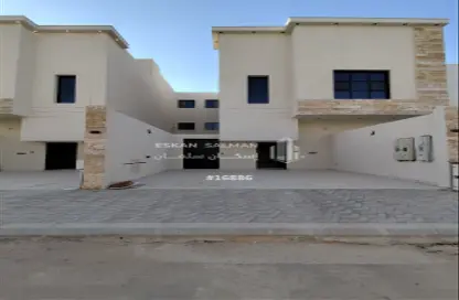 Full Floor - 6 Bedrooms - 4 Bathrooms for sale in Uqaz - Riyadh - Ar Riyadh Full Floor - 6 Bedrooms - 4 Bathrooms for sale in Uqaz - Riyadh - Ar Riyadh