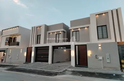 Villa - 7+ Bedrooms - 7 Bathrooms for sale in Ash Shulah - Ad Dammam - Eastern