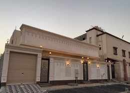 Villa - 3 bedrooms - 4 bathrooms for للبيع in As Sawari - Al Khubar - Eastern
