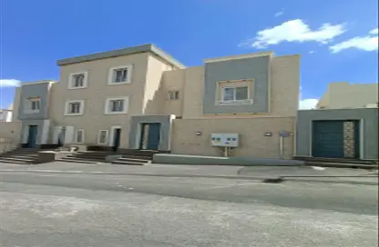 Full Floor - 5 Bedrooms - 3 Bathrooms for sale in Al Ghadir - Abha - Asir